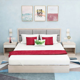 Наборы мебели спальни комфортабельного отеля с стилем двуспальной кровати современным